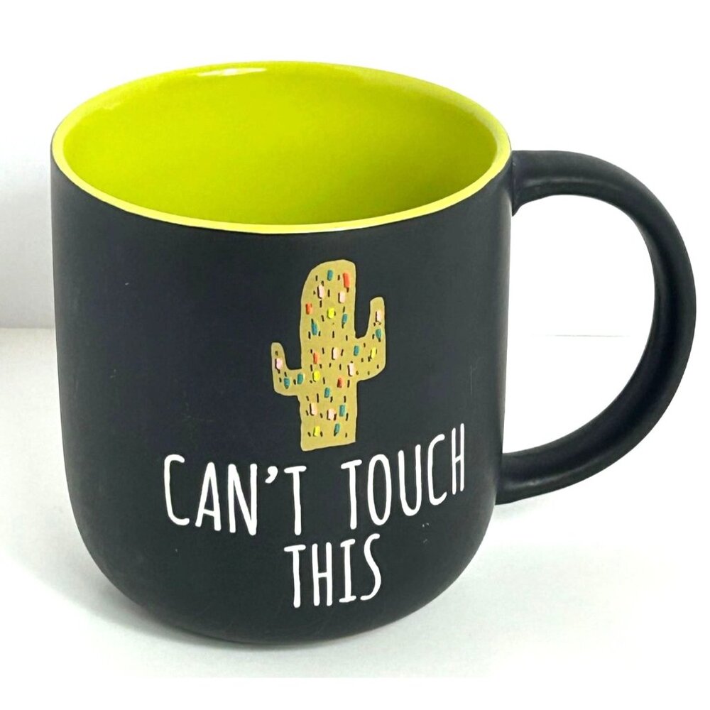 18 fl oz Ceramic Mug With Cactus Design "Cant Touch This" Green Interior